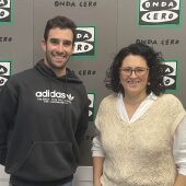 Felipe Orts visita los estudios de Onda Cero Marina Baixa.