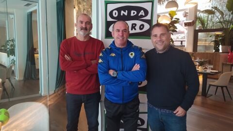la tertulia deportiva mas de uno alicante desde restaurante Petimetre.