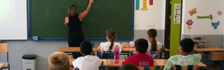 ¿Cree que se da suficiente importancia a la educación en España?