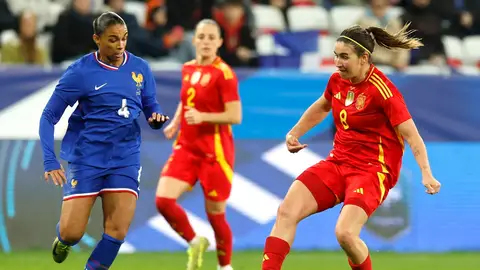 Mariona brilla en la victoria de España contra Francia Mariona brilla en la victoria de España contra Francia