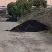 Restos esparcidos junto al Río Tajo que denuncia el PSOE en Toledo Restos esparcidos junto al Río Tajo que denuncia el PSOE en Toledo
