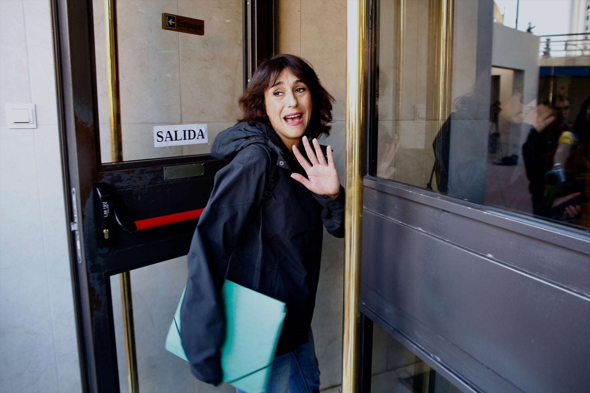 El hijo de Rivas seguirá en España mientras se resuelve el conflicto de competencias sobre su caso El hijo de Rivas seguirá en España mientras se resuelve el conflicto de competencias sobre su caso