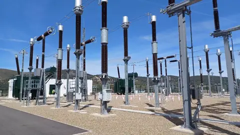 El Gobierno licitará por 17,5 millones una nueva subestación eléctrica en el tramo Talayuela-Plasencia de alta velocidad El Gobierno licitará por 17,5 millones una nueva subestación eléctrica en el tramo Talayuela-Plasencia de alta velocidad