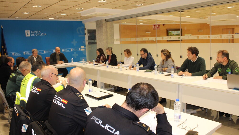 Manuel Pardo louva a eficacia do dispositivo contra os incendios forestais na provincia de Ourense 