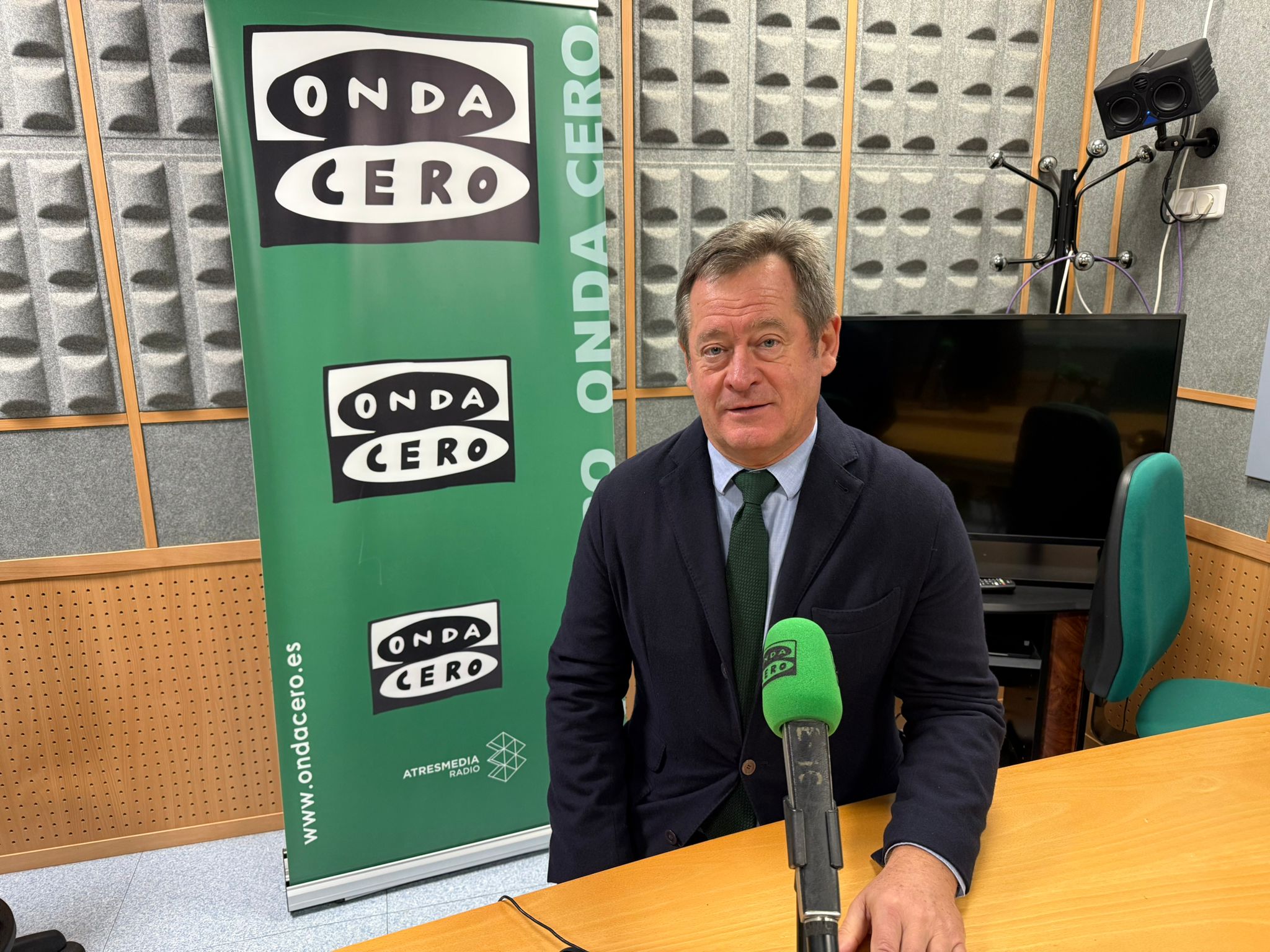 'No sé qué pasa con el fútbol, el alcohol y los hombres' 'No sé qué pasa con el fútbol, el alcohol y los hombres'