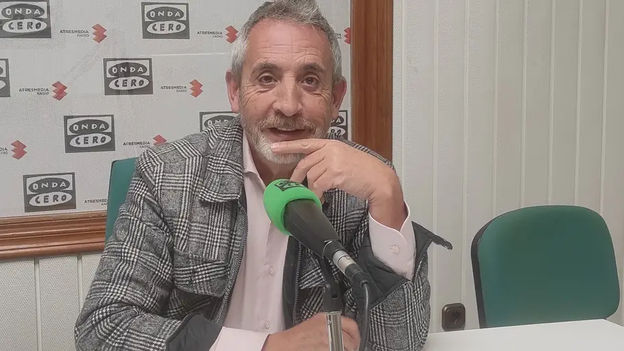 Jesús Martín, alcalde de Valdepeñas, en los estudios de Onda Cero Valdepeñas Jesús Martín, alcalde de Valdepeñas, en los estudios de Onda Cero Valdepeñas
