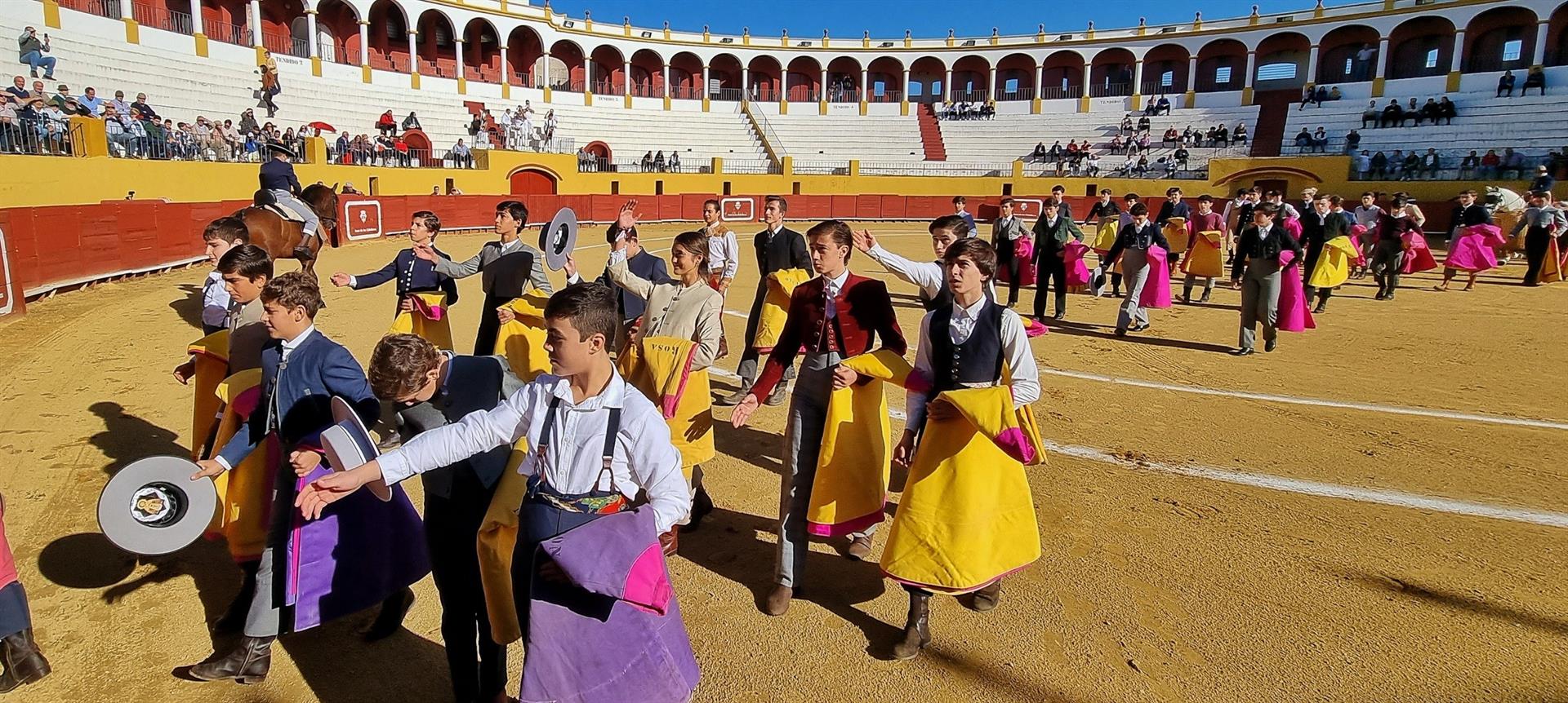 Abierto el plazo de inscripciones para las 50 plazas que ofrece la Escuela de Tauromaquia de Badajoz en el curso 2025 Abierto el plazo de inscripciones para las 50 plazas que ofrece la Escuela de Tauromaquia de Badajoz en el curso 2025