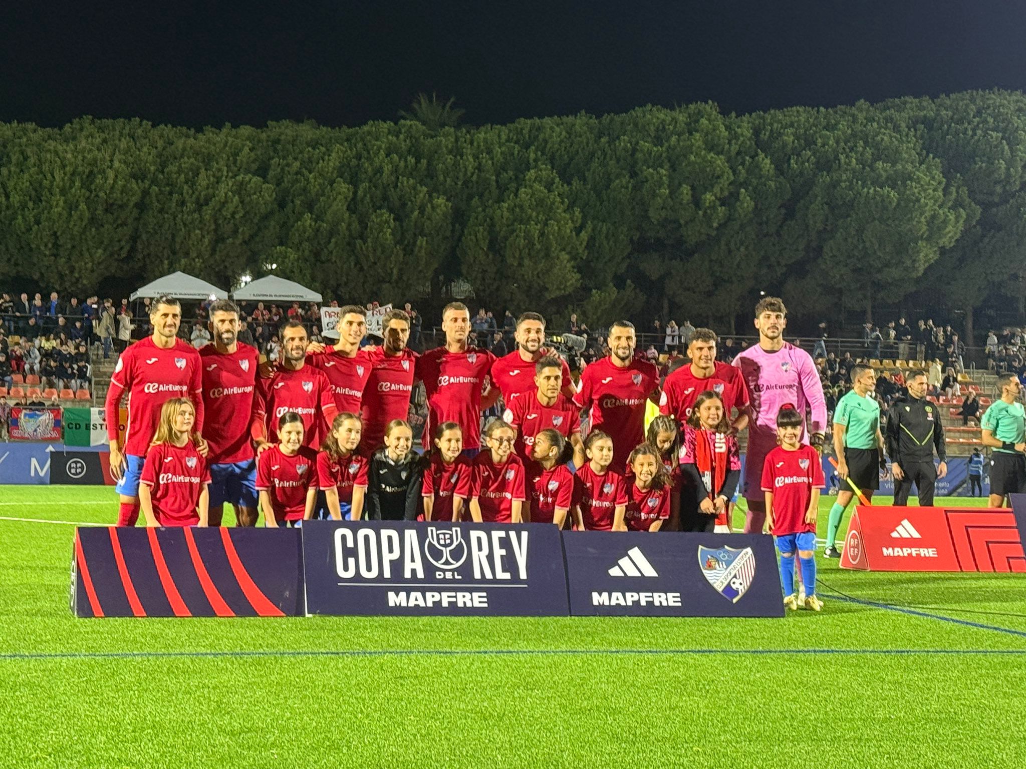 El CD Estepona cae en los penaltis con la cabeza bien alta El CD Estepona cae en los penaltis con la cabeza bien alta