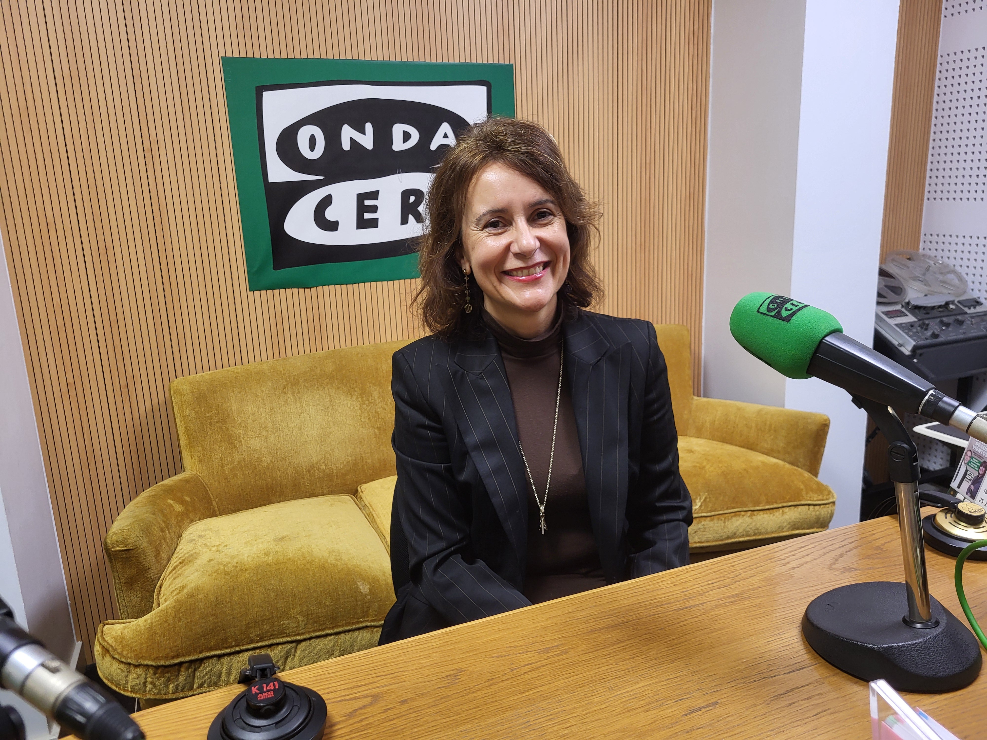 A edil popular Inma Moreiras critica a contínua "falta de transparencia" do goberno de Jácome A edil popular Inma Moreiras critica a contínua "falta de transparencia" do goberno de Jácome