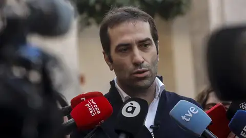 Carlos Cuerpo Carlos Cuerpo