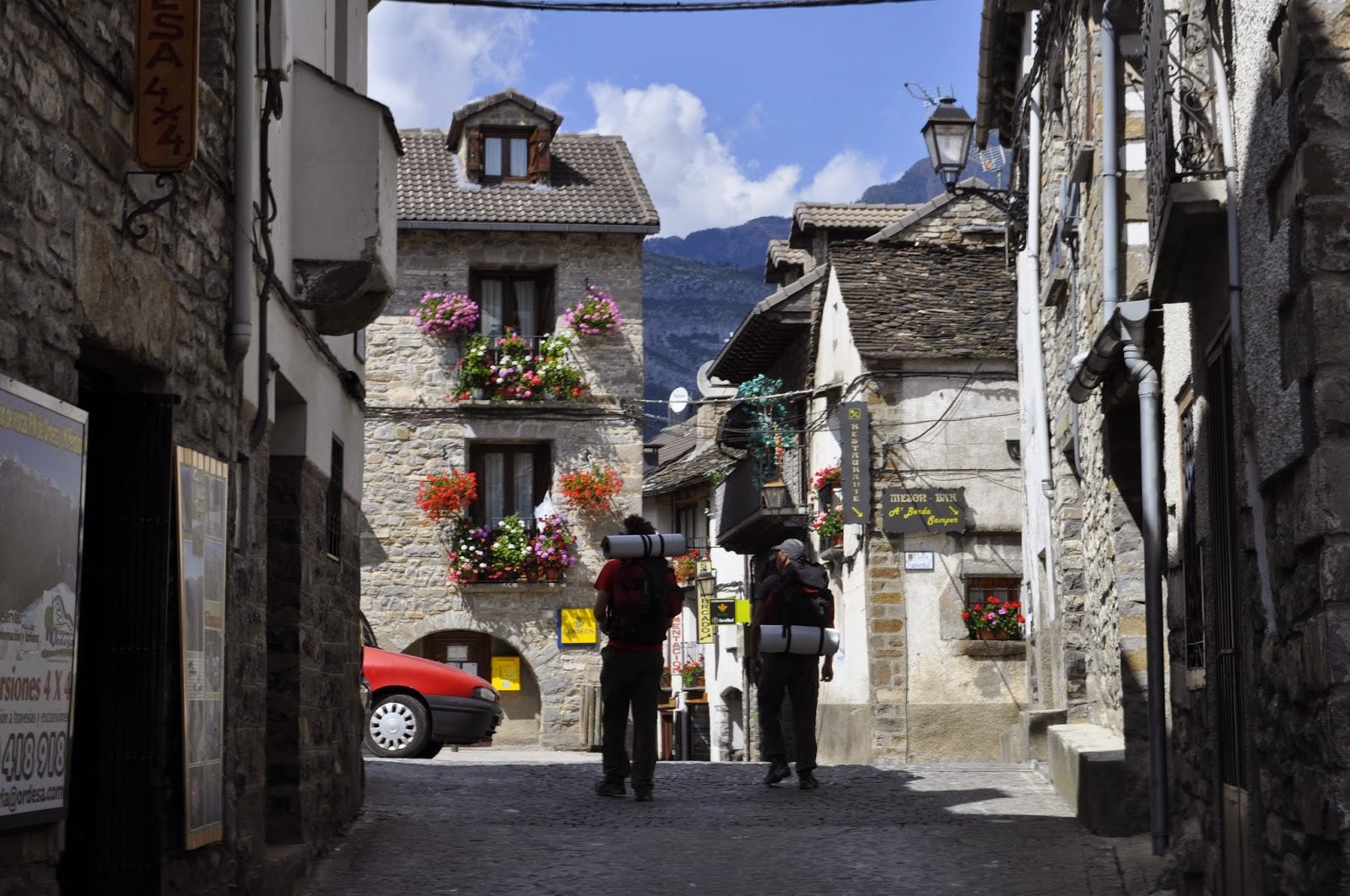 El frío y la nieve condicionarán el puente en Aragón El frío y la nieve condicionarán el puente en Aragón