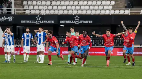 La Deportiva minera se carga al Deportivo Alavés La Deportiva minera se carga al Deportivo Alavés