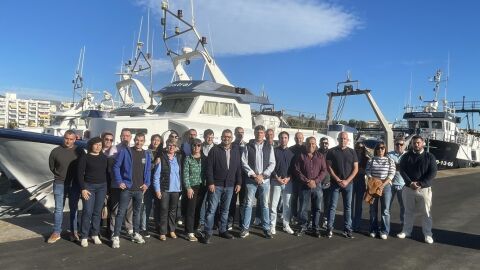 La Vila Joiosa unida contra 'la estocada' a la pescad de arrastre.