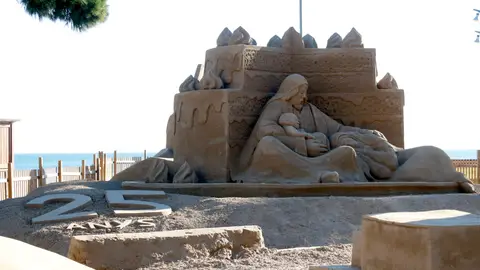 El pessebre de sorra de la Pineda El pessebre de sorra de la Pineda