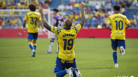 Sandro celebra uno de sus goles al Valladolid 