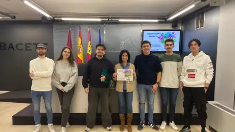 Cuatro proyectos juveniles se llevan 12.000 euros por fomentar el emprendimiento Cuatro proyectos juveniles se llevan 12.000 euros por fomentar el emprendimiento