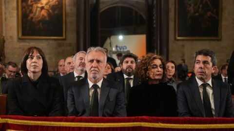 Diana Morant, &Aacute;ngel V&iacute;ctor Torres, Mar&iacute;a Jes&uacute;s Montero y Carlos Maz&oacute;n en el funeral por las v&iacute;ctimas de la Dana
