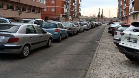 Una de las calles del barrio alcala&iacute;no de Lope de Vega que cuenta con el pavimento original