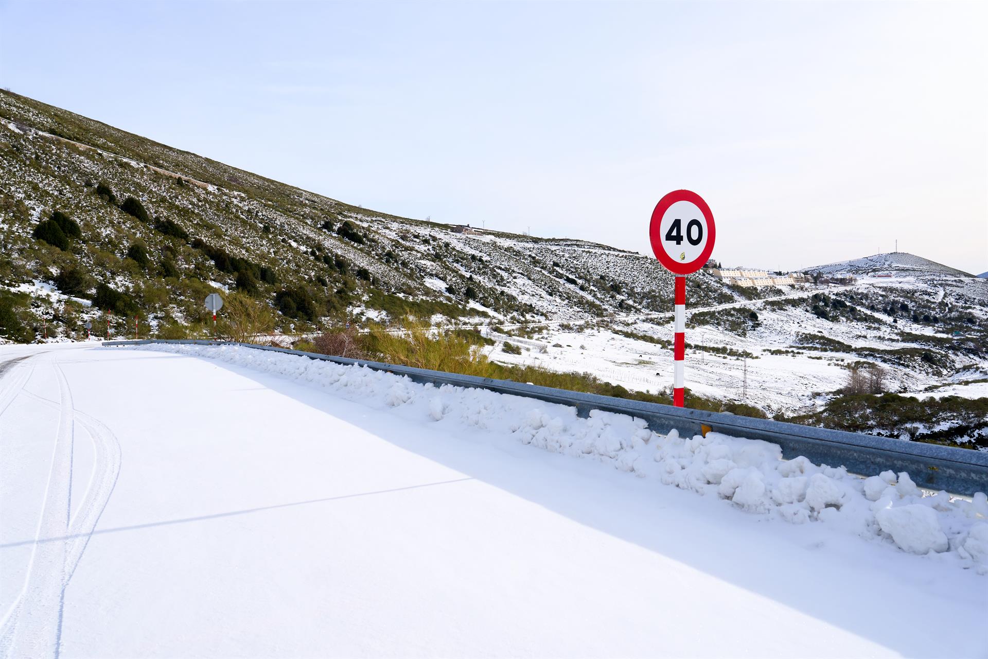 Cantabria, en aviso amarillo por costeros, lluvia y nieve Cantabria, en aviso amarillo por costeros, lluvia y nieve