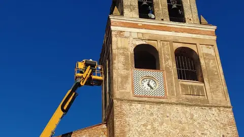 La Junta destina 54.500 euros a la restauración de la Iglesia de la Santa Cruz de Arroyo de San Serván La Junta destina 54.500 euros a la restauración de la Iglesia de la Santa Cruz de Arroyo de San Serván
