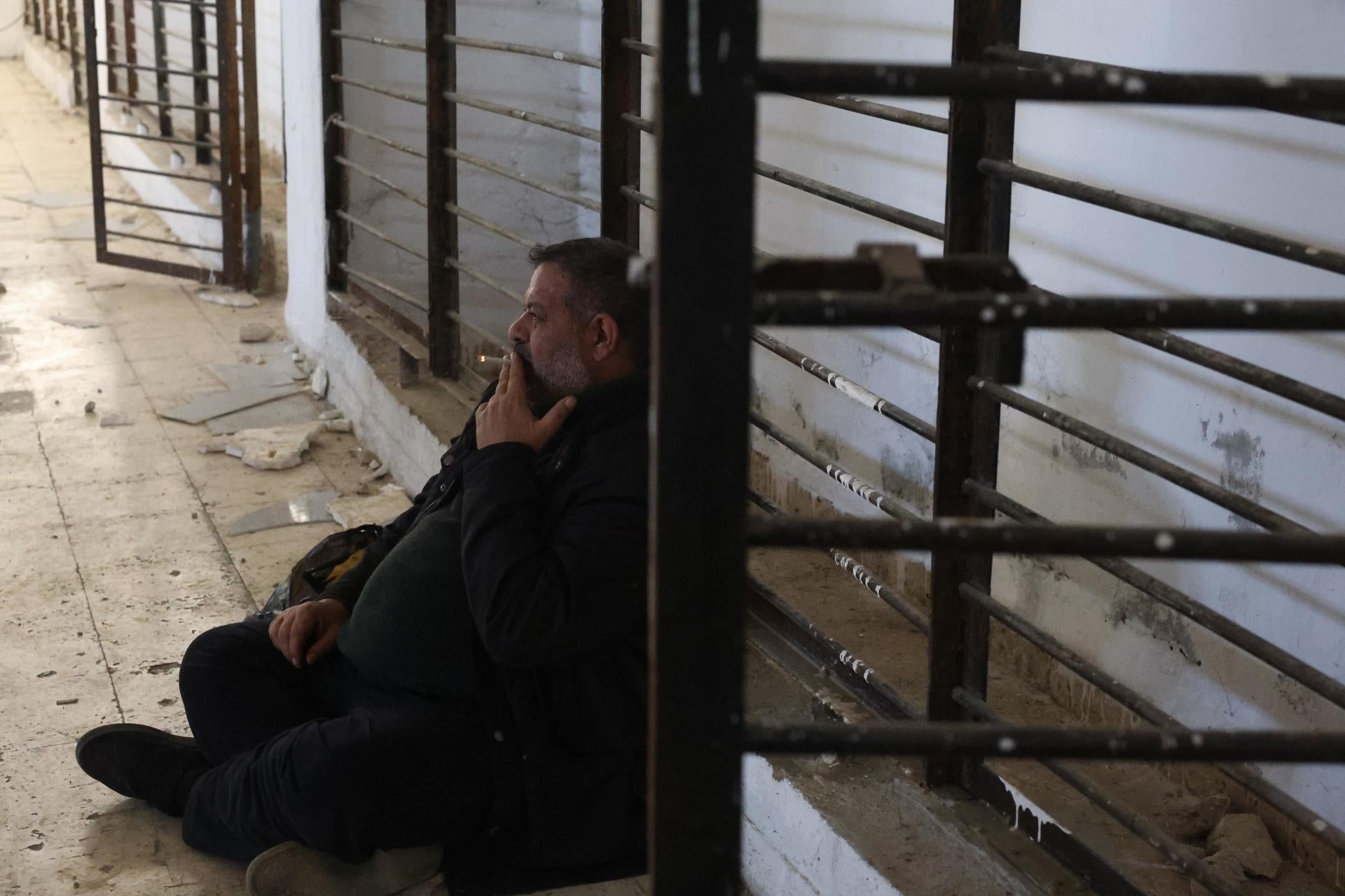 El horror de la cárcel de Sednaya, el "matadero humano" de Al Asad en Siria: máquinas de tortura, violaciones y un crematorio El horror de la cárcel de Sednaya, el "matadero humano" de Al Asad en Siria: máquinas de tortura, violaciones y un crematorio