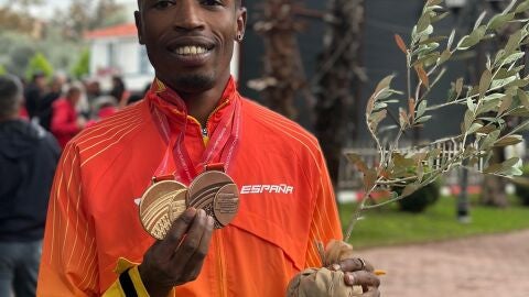 Thierry cierra un a&ntilde;o redondo con el bronce europeo