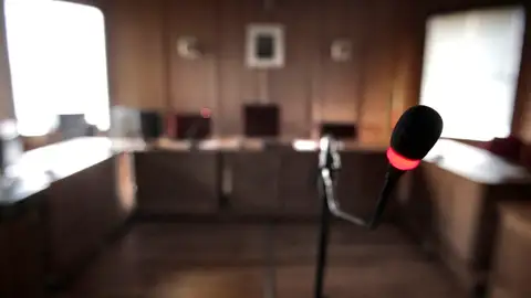 Sala de vistas de un juzgado Sala de vistas de un juzgado