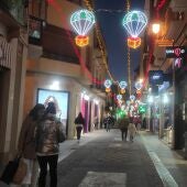 Calle comercial de Valdepeñas en Navidad