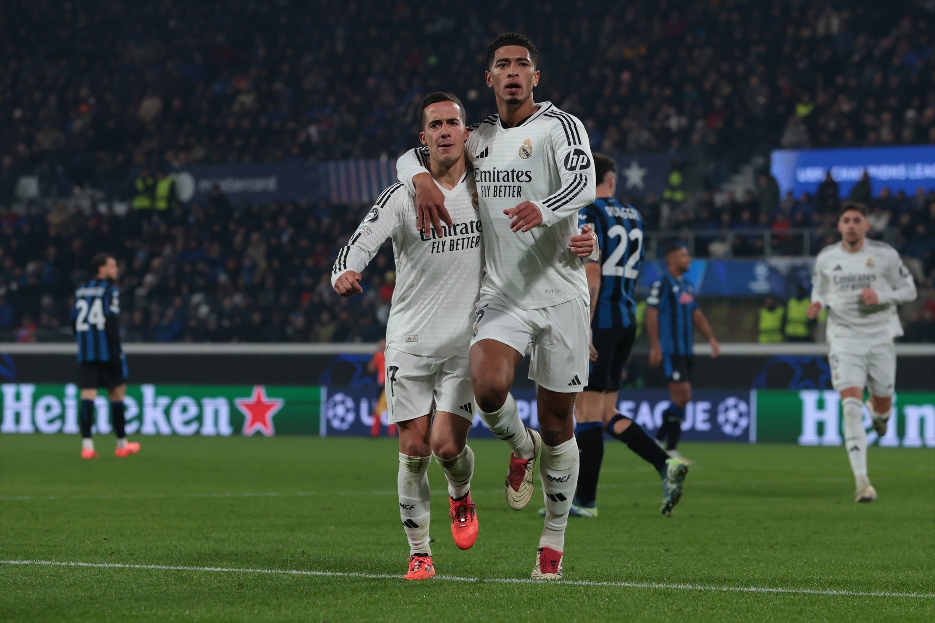 El Real Madrid endereza su camino en Champions El Real Madrid endereza su camino en Champions