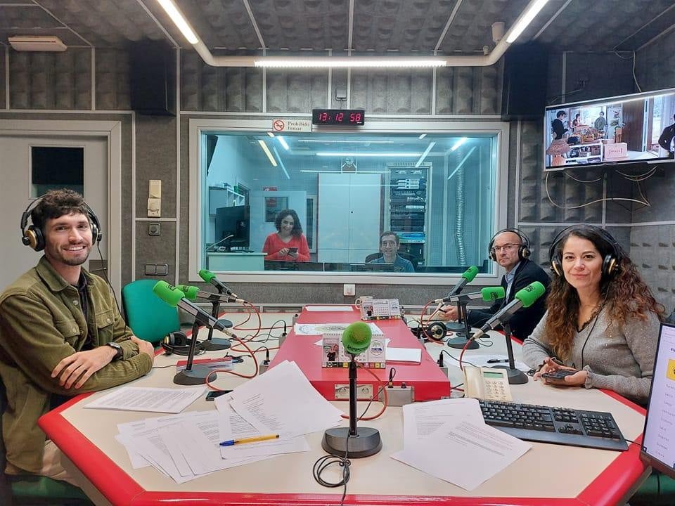 El gobierno local se reunirá este viernes con la Asociación Paluso para abordar el futuro del local municipal cedido en Pontepedriña El gobierno local se reunirá este viernes con la Asociación Paluso para abordar el futuro del local municipal cedido en Pontepedriña