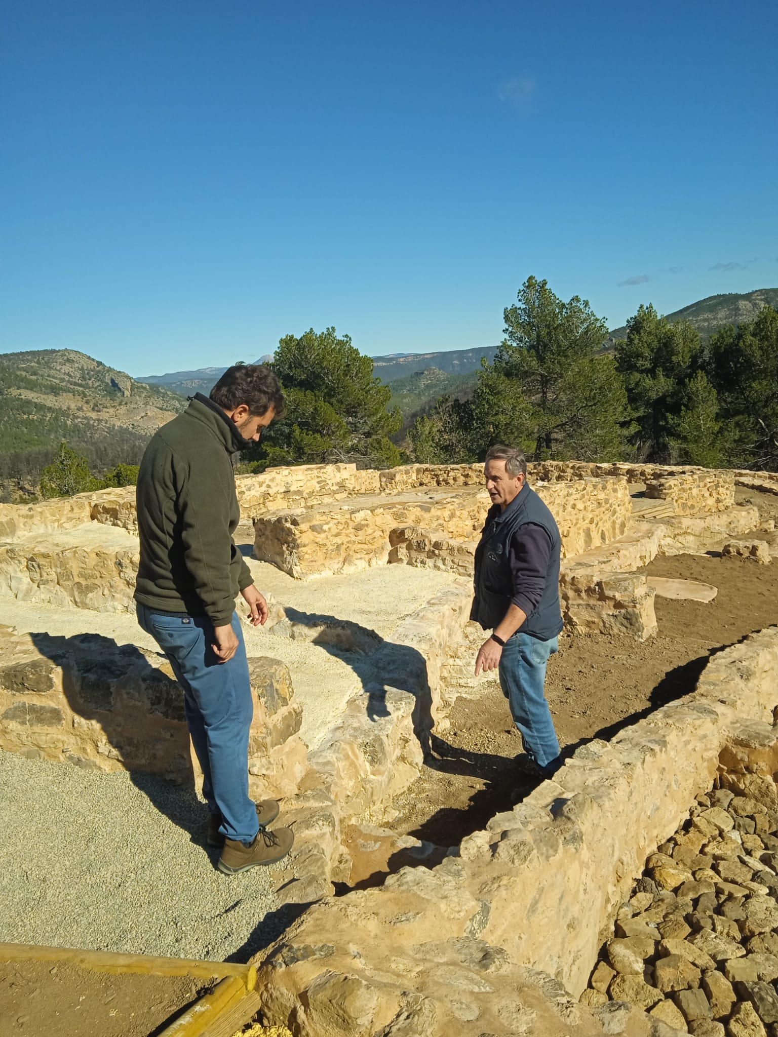 Montán consolida nuevos hallazgos en nuevas tareas de excavación en el yacimiento del Monte Calvario Montán consolida nuevos hallazgos en nuevas tareas de excavación en el yacimiento del Monte Calvario