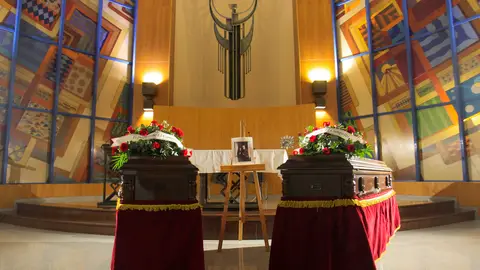 Los resto de Rafael Altamira y de su esposa Pilar Redondo en el tanatorio de Sant Joan d'Alacantla terreta Los resto de Rafael Altamira y de su esposa Pilar Redondo en el tanatorio de Sant Joan d'Alacantla terreta