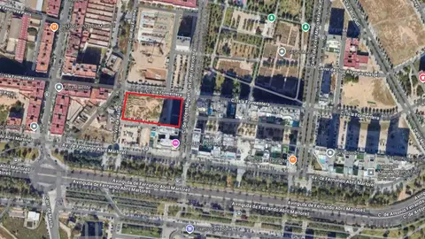 En rojo, la parecla reservada para la nueva IDE malilla