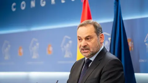 Ábalos admite que Aldama "colaboró" con el Ministerio y dice tener "muchas ganas de hablar" en el Supremo Ábalos admite que Aldama "colaboró" con el Ministerio y dice tener "muchas ganas de hablar" en el Supremo