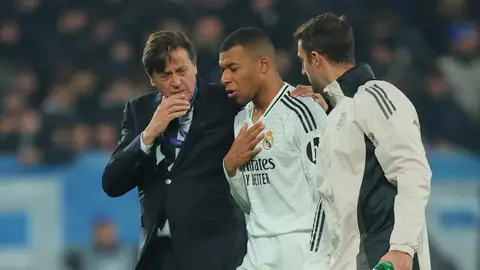 Mbappé se lesiona a una semana de la Intercontinental Mbappé se lesiona a una semana de la Intercontinental