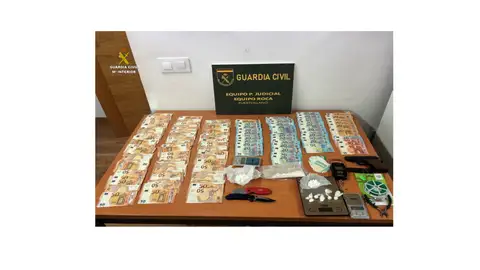 Material incautado por la Guardia Civil Material incautado por la Guardia Civil