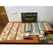Material incautado por la Guardia Civil Material incautado por la Guardia Civil