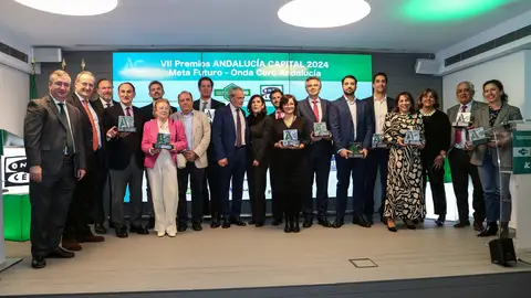 Un año más, el Auditorio de Caja Rural del Sur en Sevilla se vistió de gala para celebrar los Premios Andalucía Capital 2024. Un año más, el Auditorio de Caja Rural del Sur en Sevilla se vistió de gala para celebrar los Premios Andalucía Capital 2024.