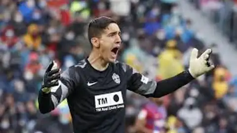 Édgar Badía ya es nuevo jugador del Tenerife Édgar Badía ya es nuevo jugador del Tenerife