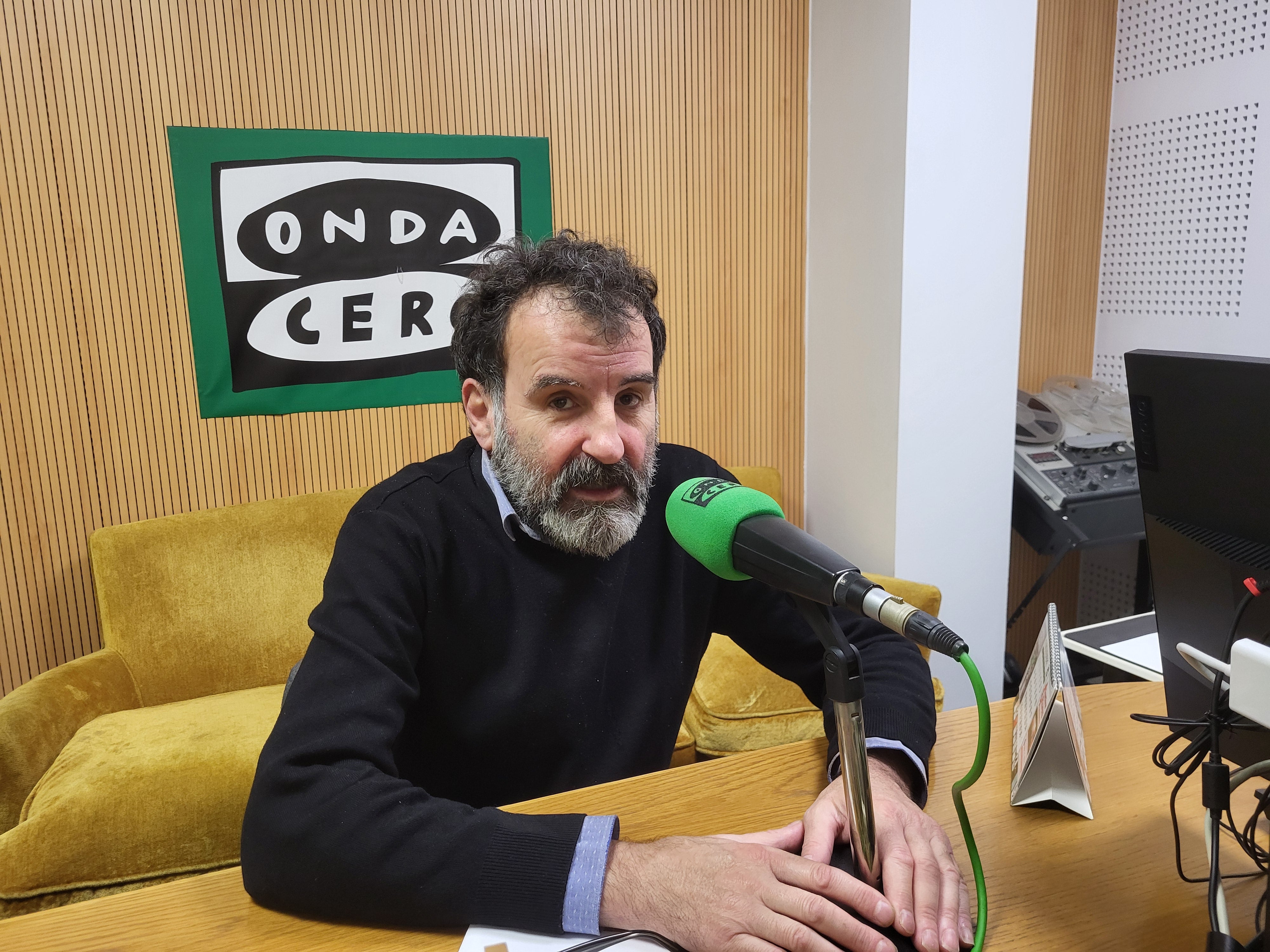 Luis Rivera: "O comercio ourensán precisaba de estímulos como o marketplace". Luis Rivera: "O comercio ourensán precisaba de estímulos como o marketplace".