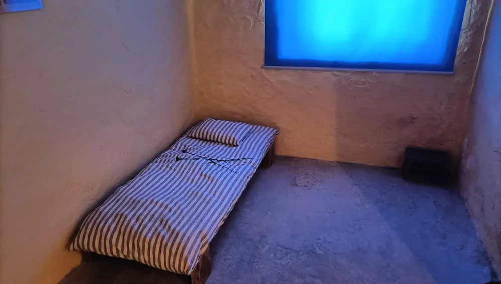 Recreación de la celda en la que estuvo el poeta. Recreación de la celda en la que estuvo el poeta.