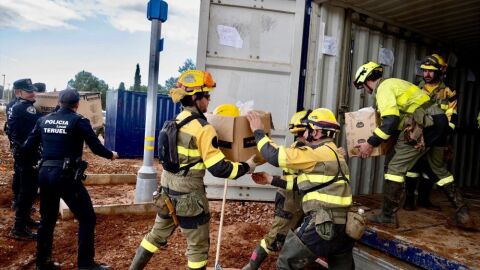 Operativo de profesionales y voluntarios aragoneses en Catarroja