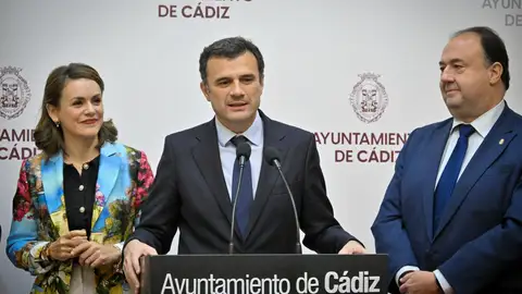 Bruno García, Beatriz Gandullo y Casimiro Mantell Bruno García, Beatriz Gandullo y Casimiro Mantell