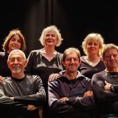 "Por eso teatro" compañía de teatro de Muñoveros