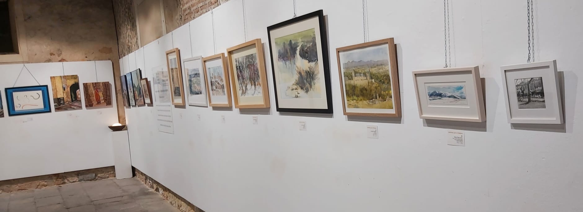 La Casa de los Picos acoge la exposición Artistas por el Sahara para ayudar a los refugiados de los campos de Tinduf La Casa de los Picos acoge la exposición Artistas por el Sahara para ayudar a los refugiados de los campos de Tinduf