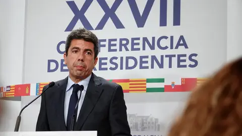 El presidente de la Generalitat Valenciana, Carlos Mazón, ofrece una rueda de prensa durante la XXVII Conferencia de Presidentes, en el Palacio de la Magdalena El presidente de la Generalitat Valenciana, Carlos Mazón, ofrece una rueda de prensa durante la XXVII Conferencia de Presidentes, en el Palacio de la Magdalena