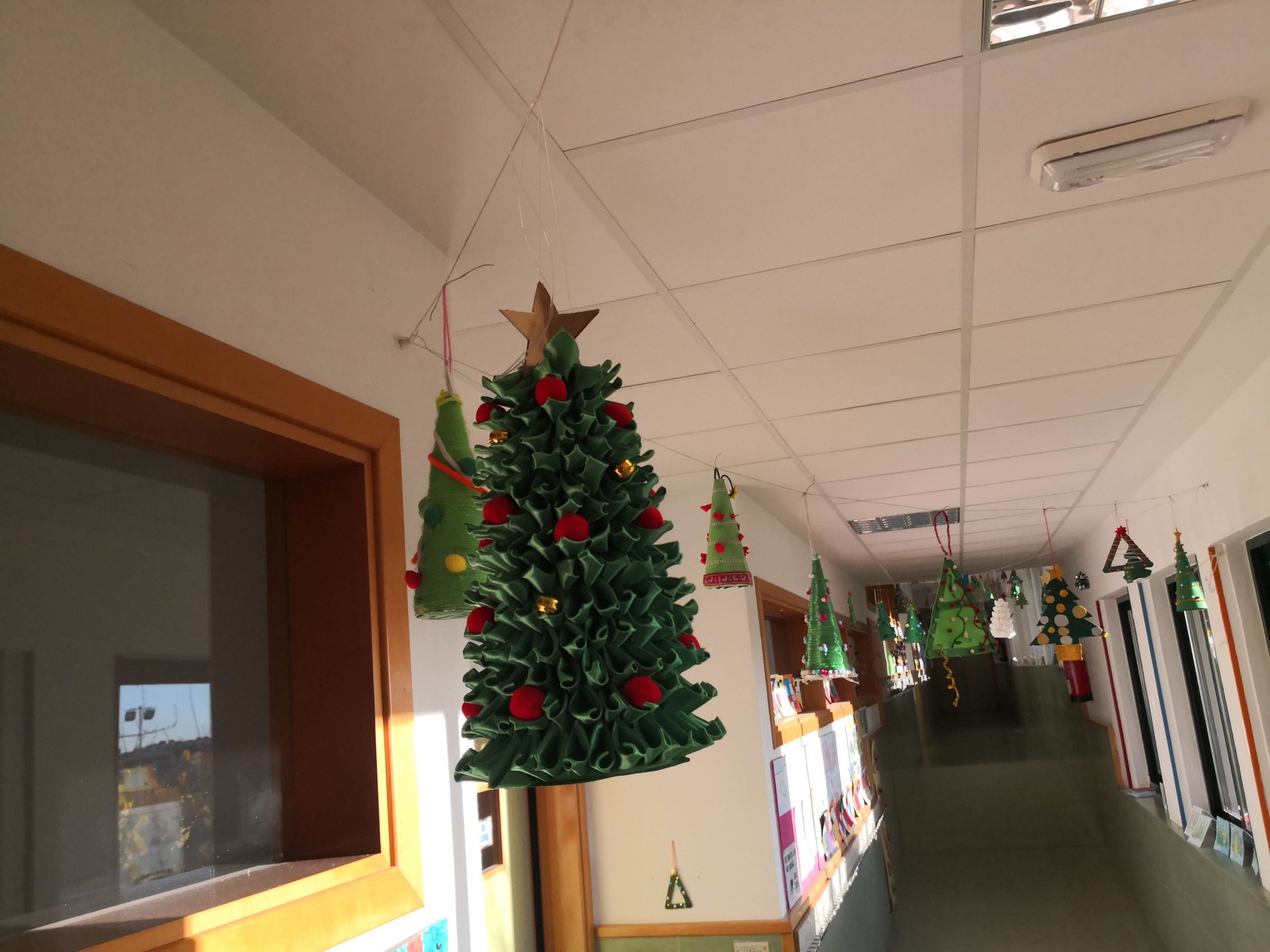 Padres protestan por la reincorporación de un profesor condenado por acoso en un colegio de Marratxí Padres protestan por la reincorporación de un profesor condenado por acoso en un colegio de Marratxí