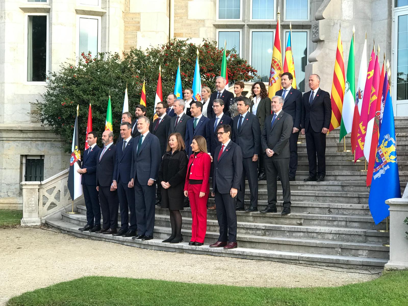 El menú en la Conferencia de Presidentes: esto comerán Sánchez, Ayuso y el resto de líderes autonómicos El menú en la Conferencia de Presidentes: esto comerán Sánchez, Ayuso y el resto de líderes autonómicos