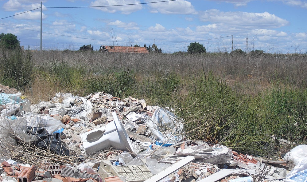 La agricultura valenciana pulveriza el récord de superficie abandonada con 176.446 hectáreas La agricultura valenciana pulveriza el récord de superficie abandonada con 176.446 hectáreas