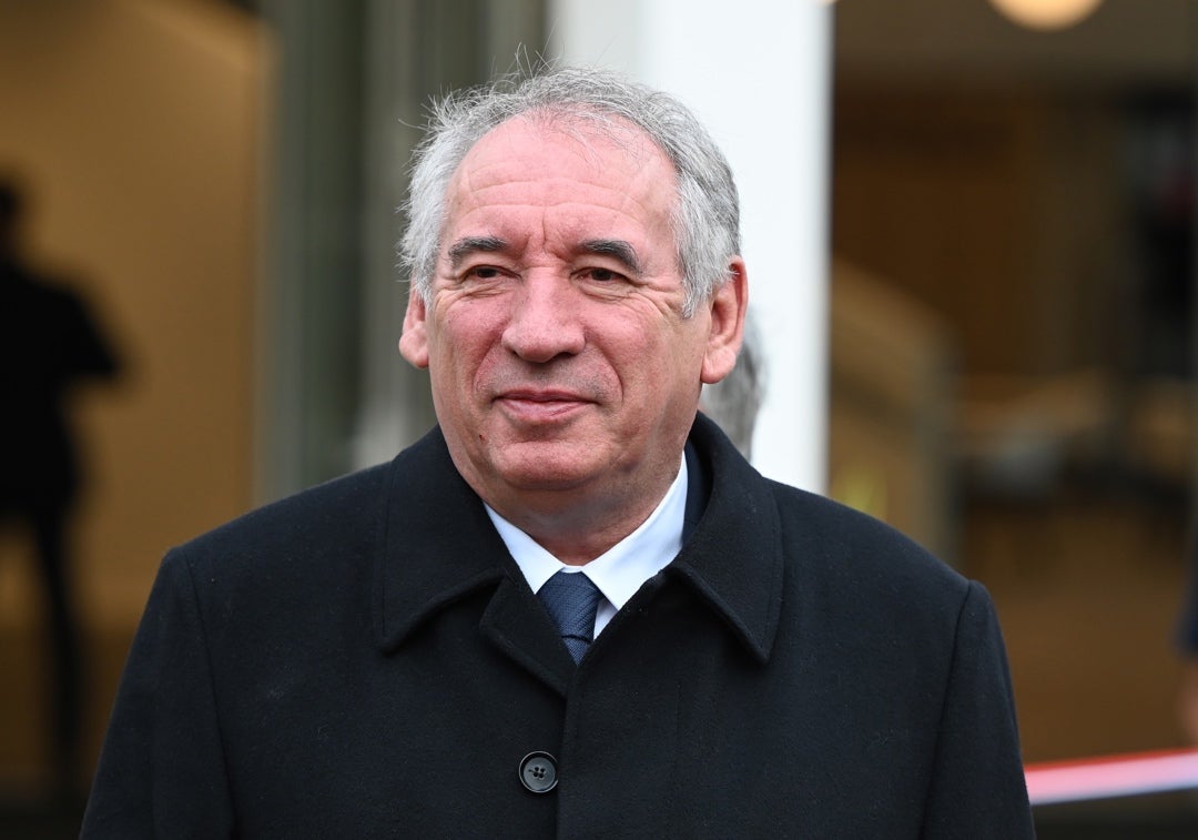 El centrista François Bayrou nombrado nuevo primer ministro francés El centrista François Bayrou nombrado nuevo primer ministro francés